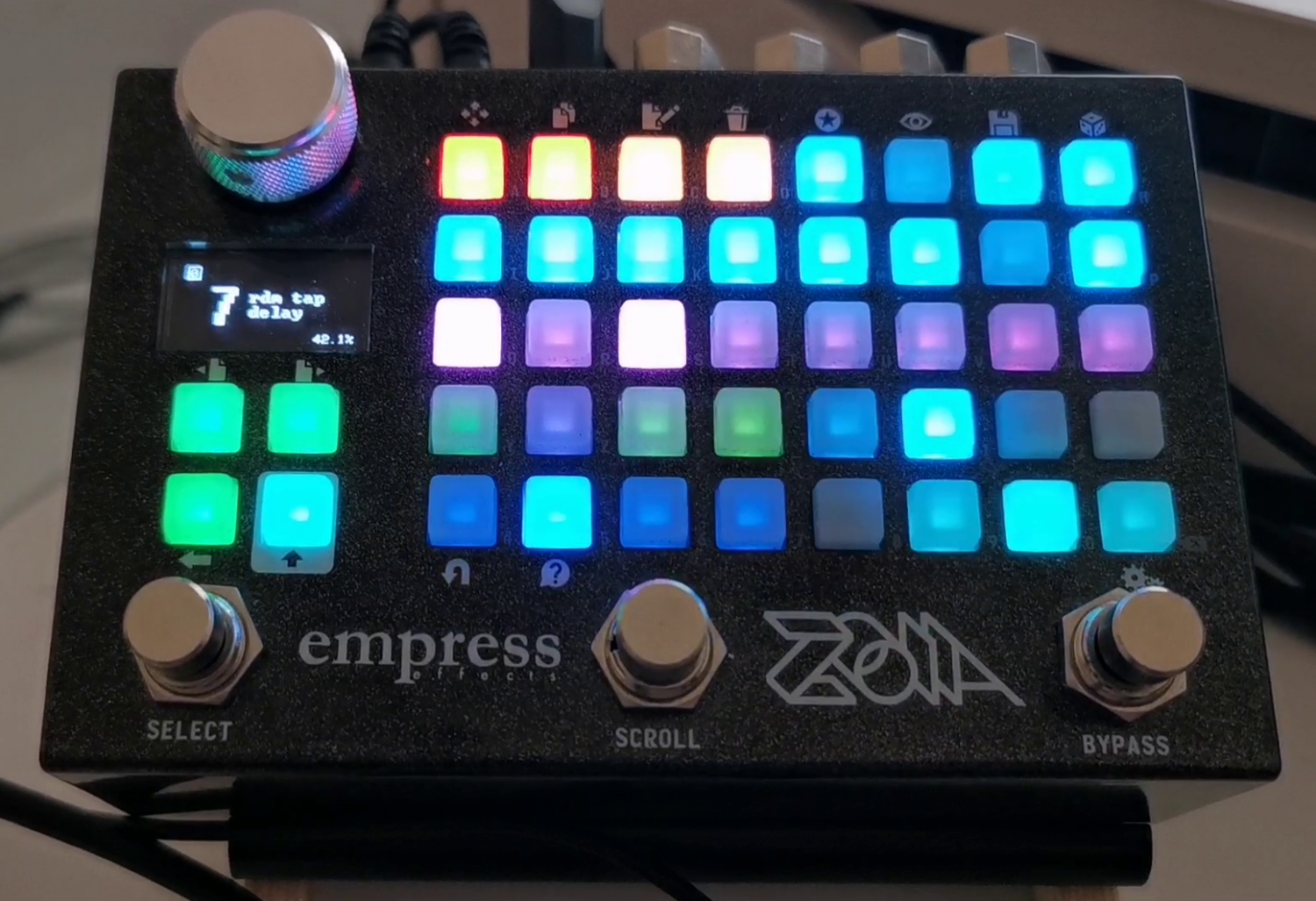 Random Tap Delay | Patchstorage
